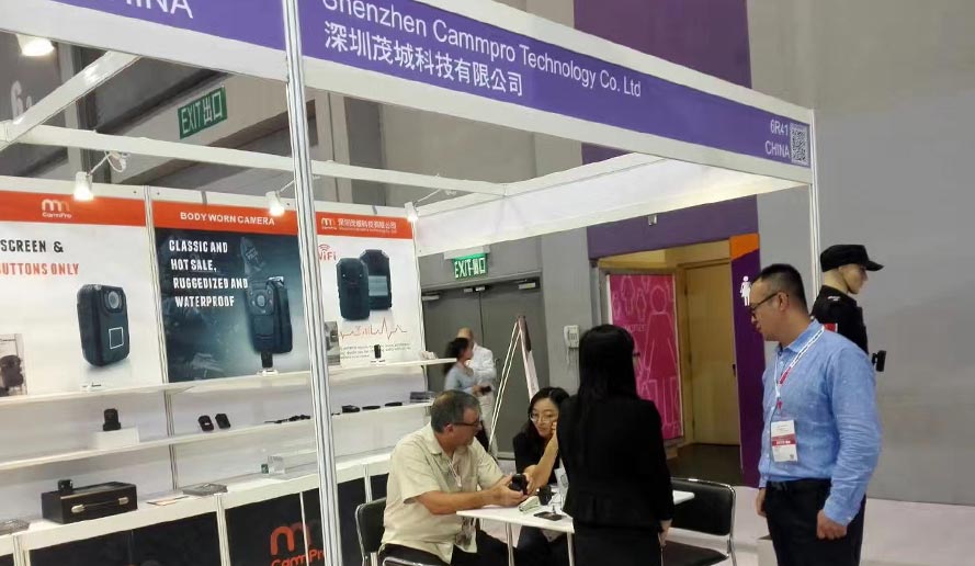 Jan. 2019   Cammpro attend the exhibition in Dubai, our cameras drew more attention of customers from over the world.
Cammpro released body worn camera M852 with attractive smart design, and the world